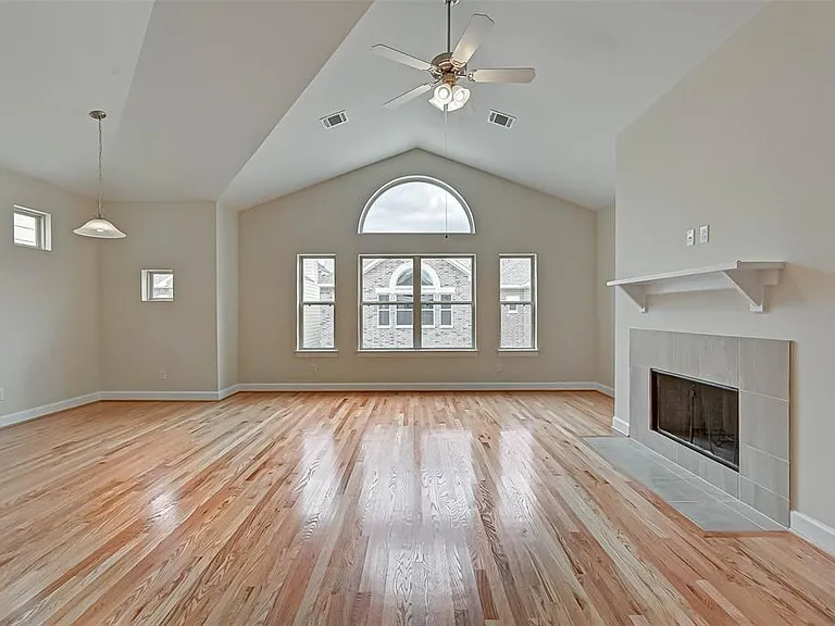 11609 Main Cypress Dr — Photo 9
