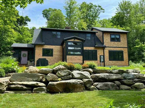 177 Browns River Road, Essex, VT 05452