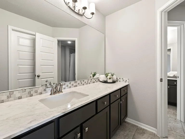 3938 Avalon Ridge Dr — Photo 35