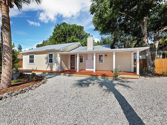 4th image of 4153 Sarasota Ave