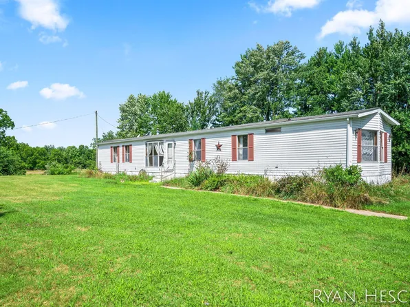 6452 McKendry Rd, Saranac, MI 48881