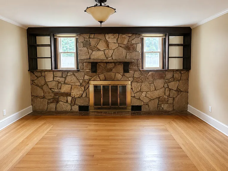 561 Hopewell Rd #1 — Photo 11