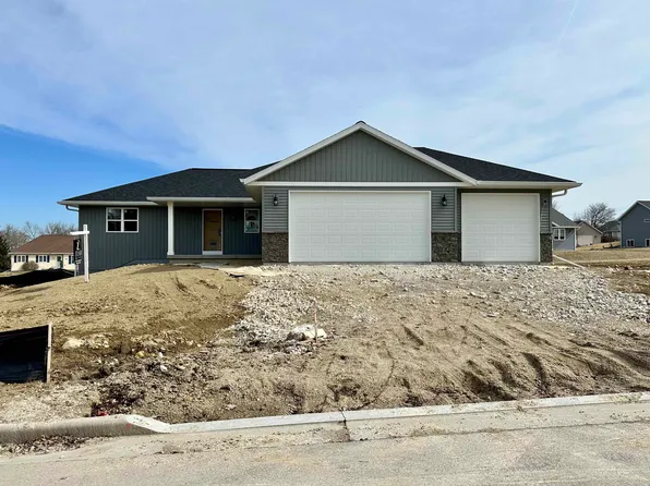 341 Leona Way, Oakfield, WI 53065