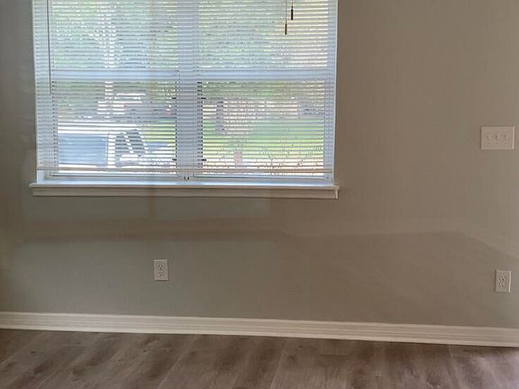 5th image of 2193 Hidden Waters Dr W