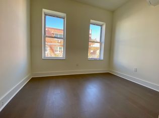 6830 76th St APT 1A, Middle Village, NY 11379