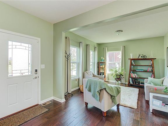3rd image of 10731 Haven Drive