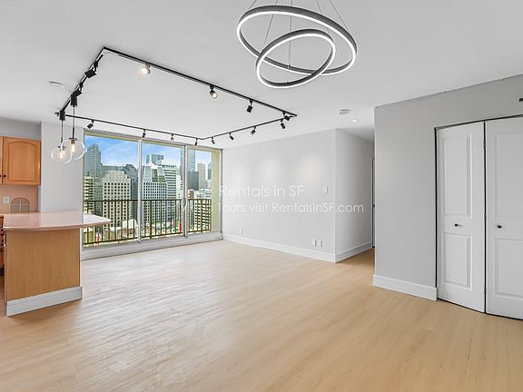 2nd image of 946 Stockton St APT 9B