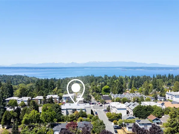 11556 Greenwood Avenue N #105, Seattle, WA 98133