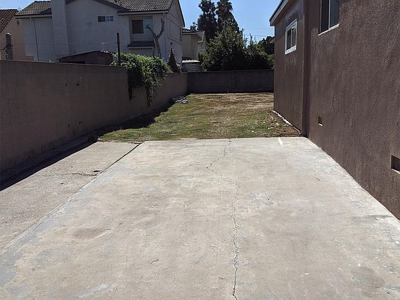 2nd image of 8804 Ramona St