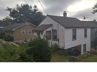 6 Victor St, Danbury, CT 06810