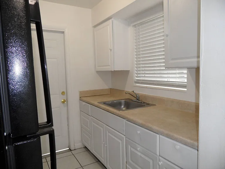 3021 NE 7th Ave #D — Photo 13