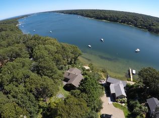 33 Old Oklahoma Rd, Tisbury, MA 02568