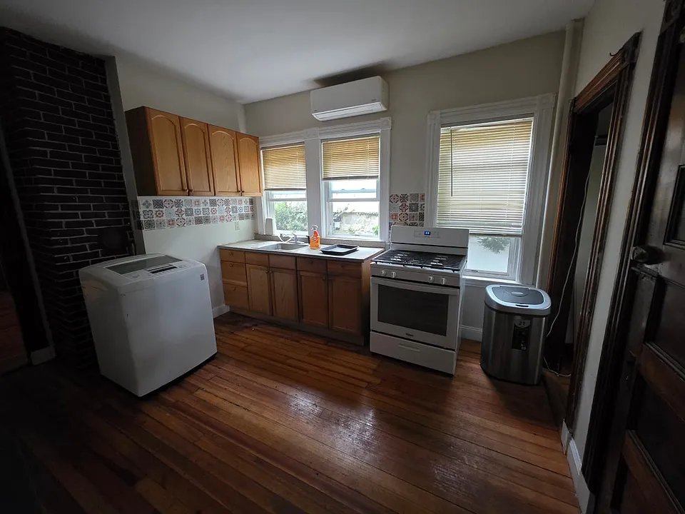 37 Colberg Ave #1