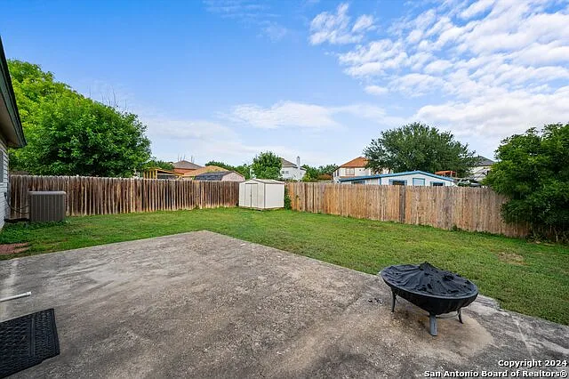 1004 Boxer Pass Dr — Photo 29