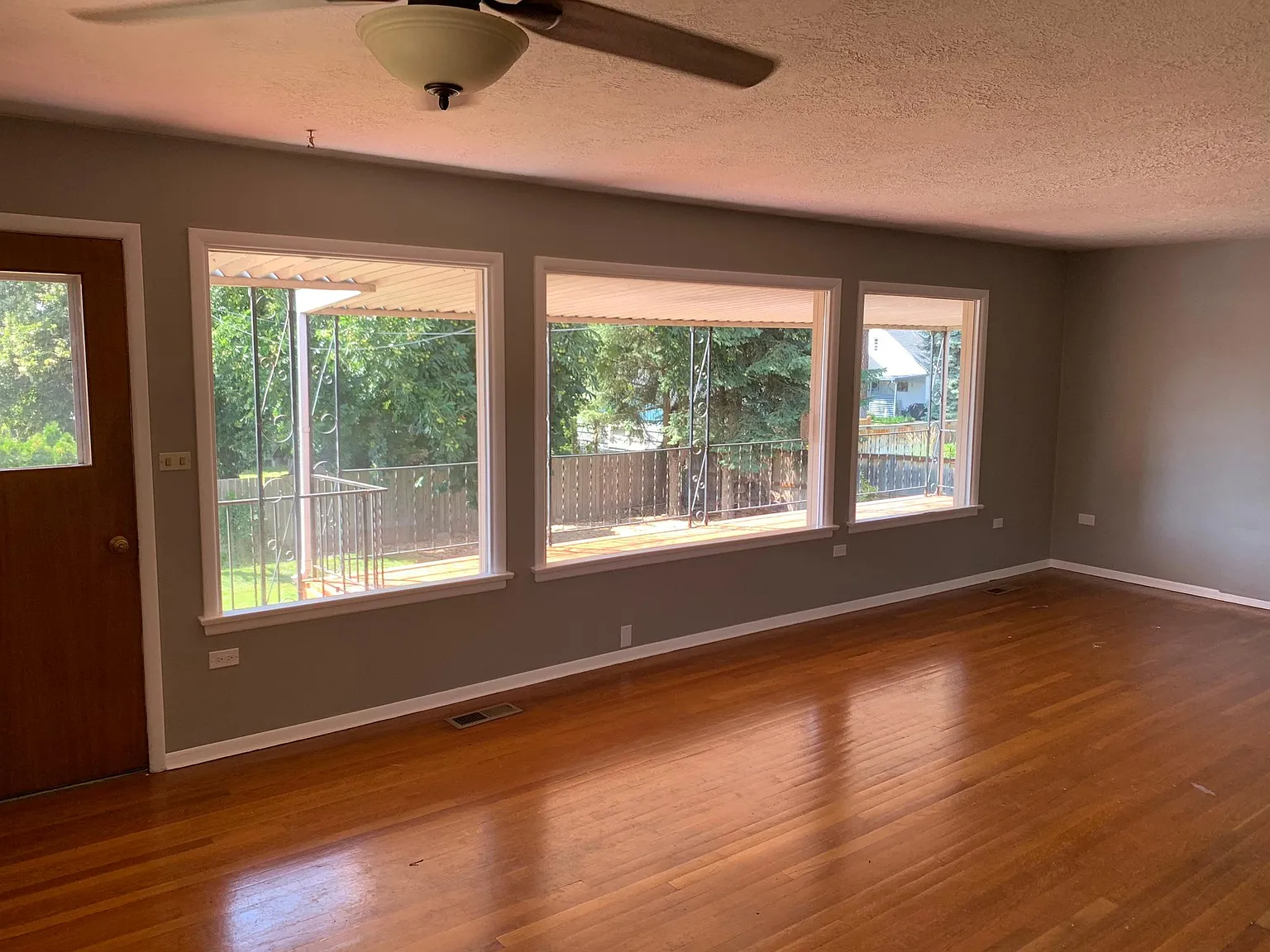 3133 N Park Blvd — Photo 4