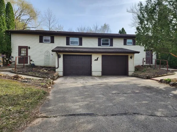 7565-7567 West Patchin Rd, Pardeeville, WI 53954
