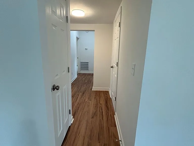 614 Maple Rd — Photo 10