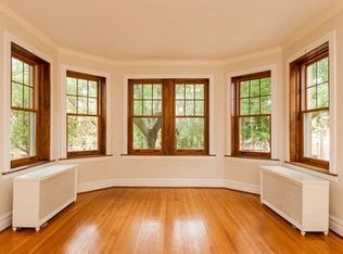 2021 W Berwyn Ave #1, Chicago, IL 60625