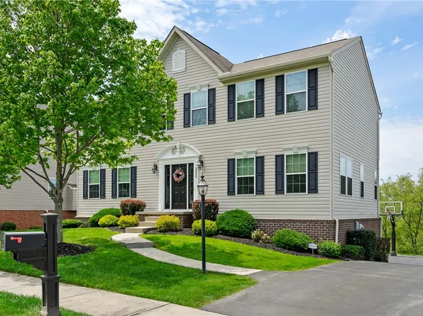 2009 Eagle Ridge Dr, Valencia, PA 16059