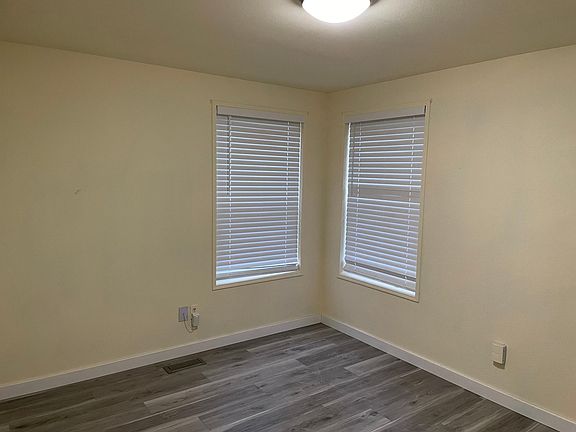 4th image of 11618 55th Ave NE
