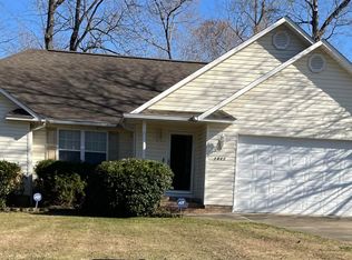 2440 Cedar Ridge Cir, Hokes Bluff, AL 35903