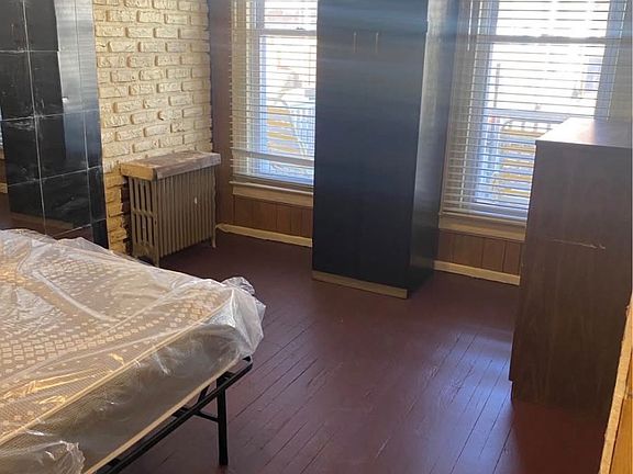 Furnished bedroom