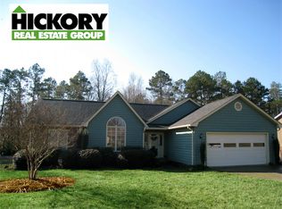 1978 19th Avenue Dr NE, Hickory, NC 28601
