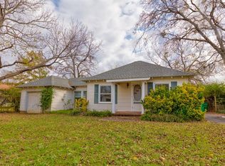 117 N Prairie St, Pilot Point, TX 76258