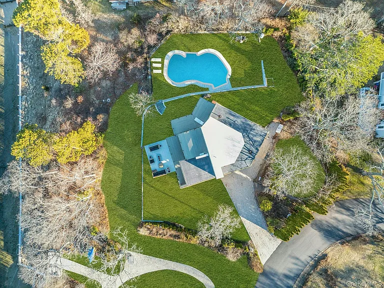 10 Bay View Dr — Photo 47
