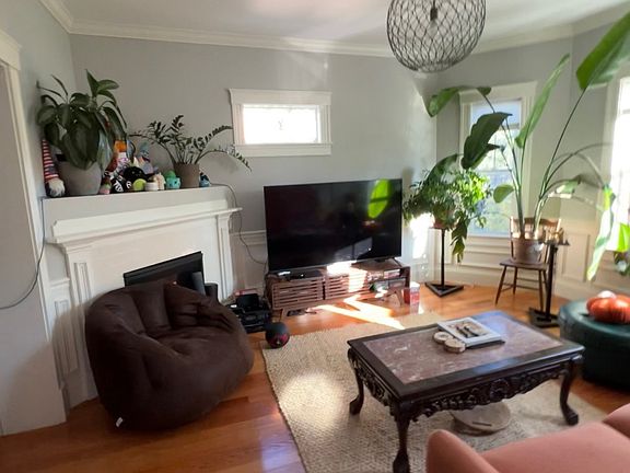 3rd image of 48 Morrison Ave