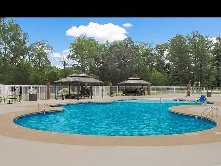 2402 Chert Ln — Photo 18