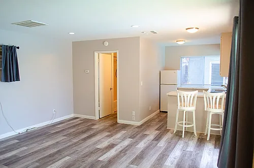 219 Essex St #A Photo 1 219 Essex St #A Photo 1