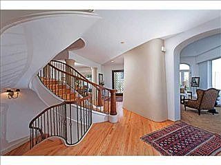 3rd image of 3335 Lucinda St