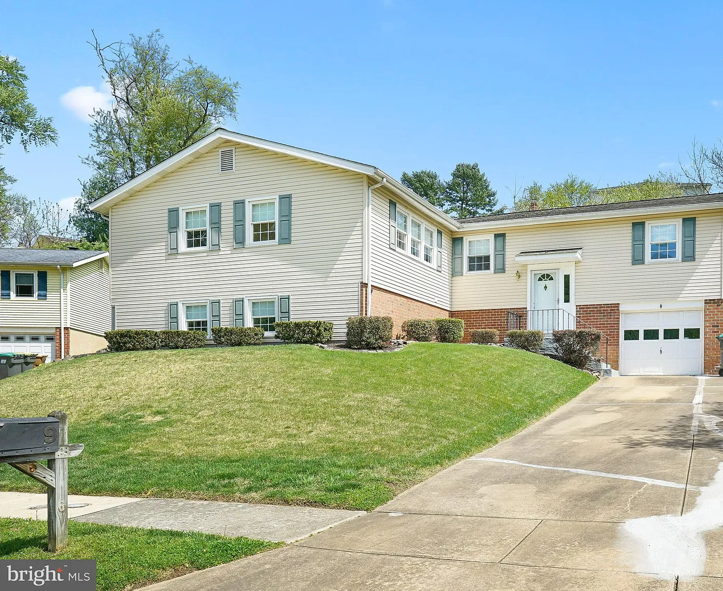 9 Kenleigh Ct photo 1