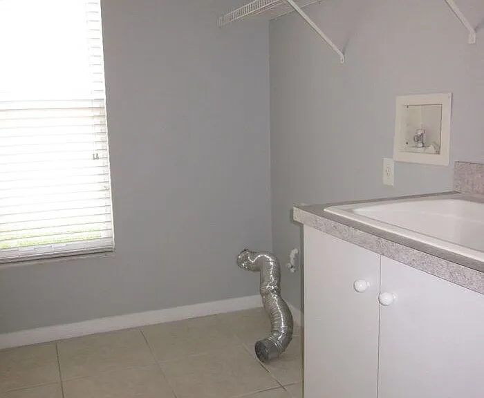 19226 Autumn Woods Ave — Photo 21