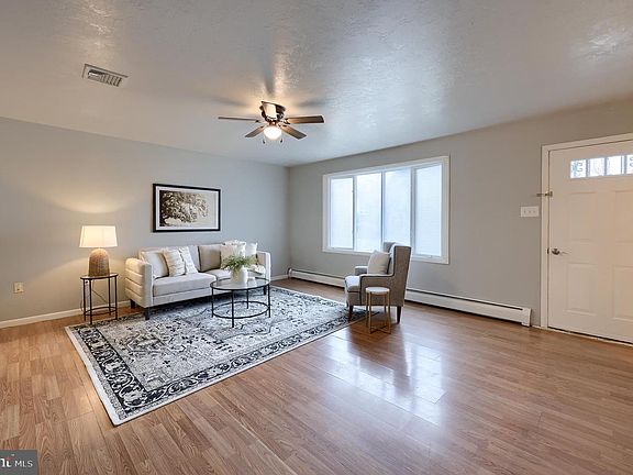 5th image of 2624 Danielle Dr