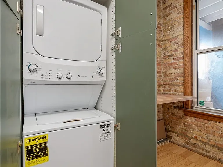1518 N Kedzie Ave #2 — Photo 9