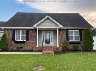 219 Clubhouse Dr, Evans, WV 25241