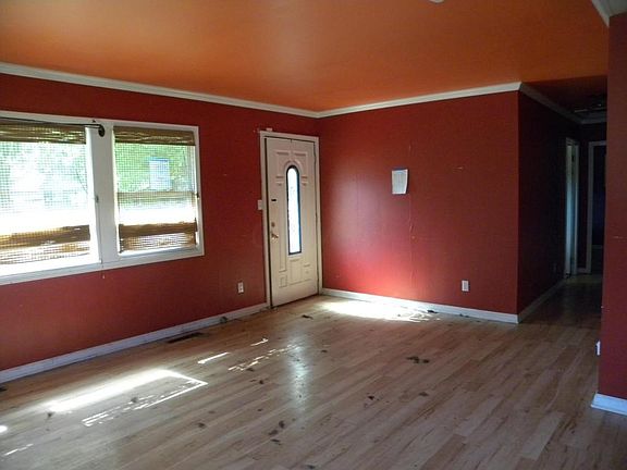 4th image of 4248 Winterringer St