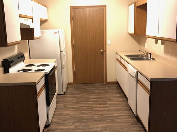2nd image of 2911 Doralane Ave APT A