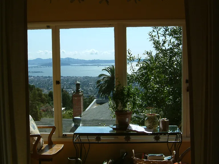 Sunroom off dining room w. bay views
