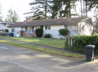 1621 NE 11th Ave, Oak Harbor, WA 98277