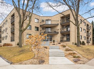 4644 Cedar Ave S APT 201, Minneapolis, MN 55407