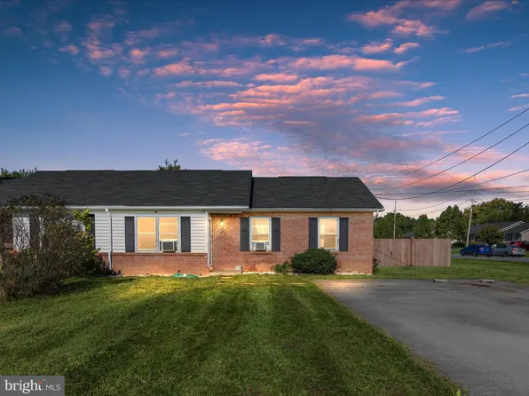 133 Early Dr, Winchester, VA 22603