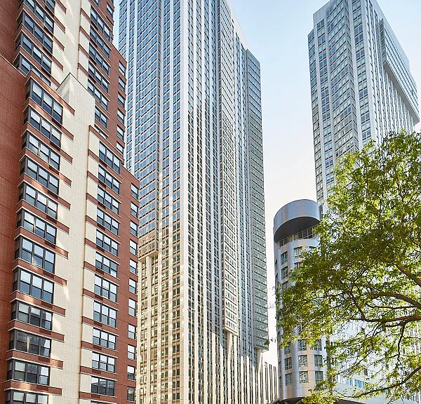 90 Columbus — Photo 1