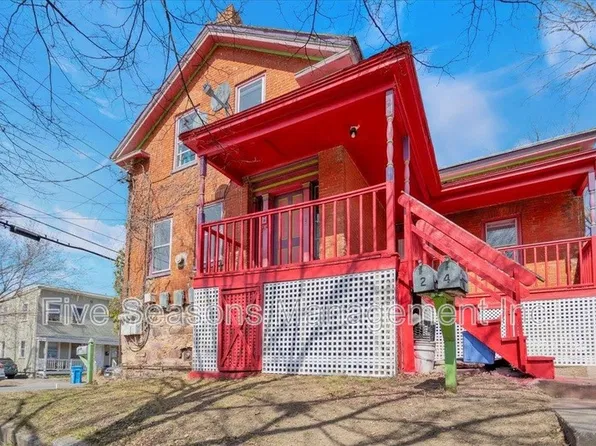 4 Decatur St, Burlington, VT 05401
