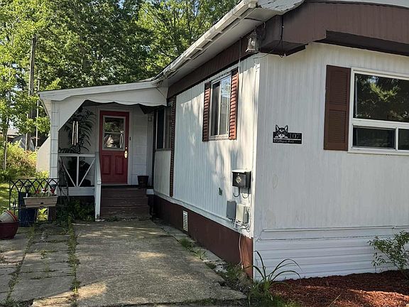2nd image of 107 Olympic Ave