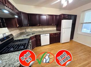 4453 N Kilbourn Ave #1, Chicago, IL 60630