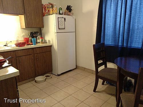 5th image of 2108 S Solano Dr APT 6
