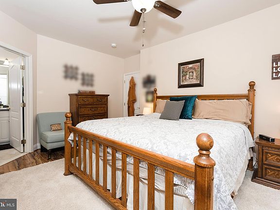 4th image of 305 Redland Blvd R-unit 14-303